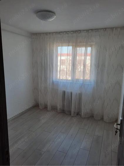Apartament 2 camere , Trivale etaj 4 - 3