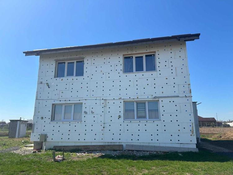 URGENT!!!!!!Casa de vanzare in Varteju/Magurele - 1