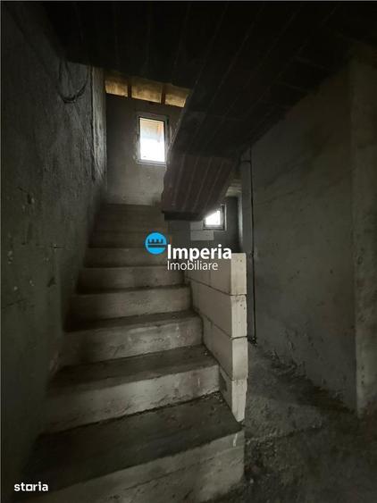 Casa individuala la gri, P+1+POD, 150 MP + 1000 mp teren, Bogonos - Le - 7