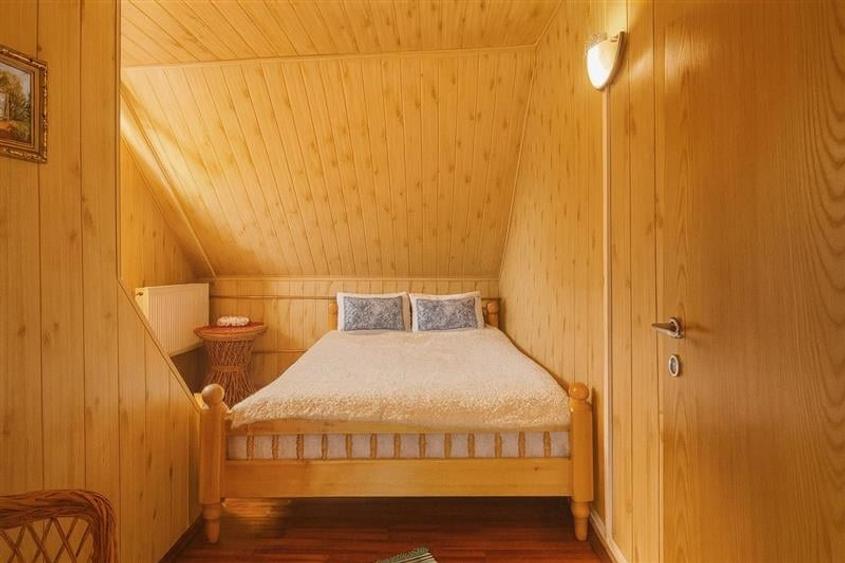 Tur 3D!Cabana de vacanta,zonare valoroasa, cu teren de 2.100 mp,Vladeni,Brasov - 12