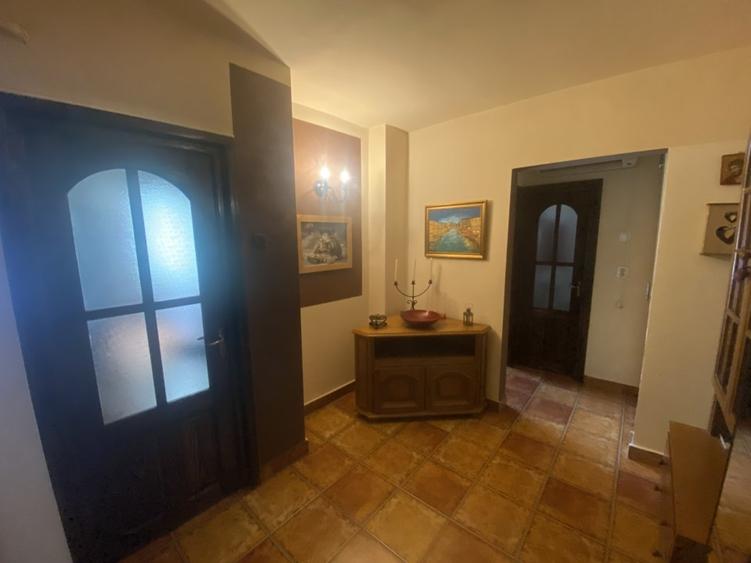Apartament 2 camere, Piata Centrala - 5