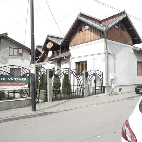 O MO?TENIRE ISTORICA LANGA TURNUL CHINDIEI TRADI?IE AUSTRIACA - 1