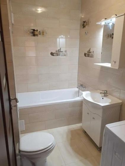 inchiriere 2 camere decomandat situat in Cartierul 23 August - 4