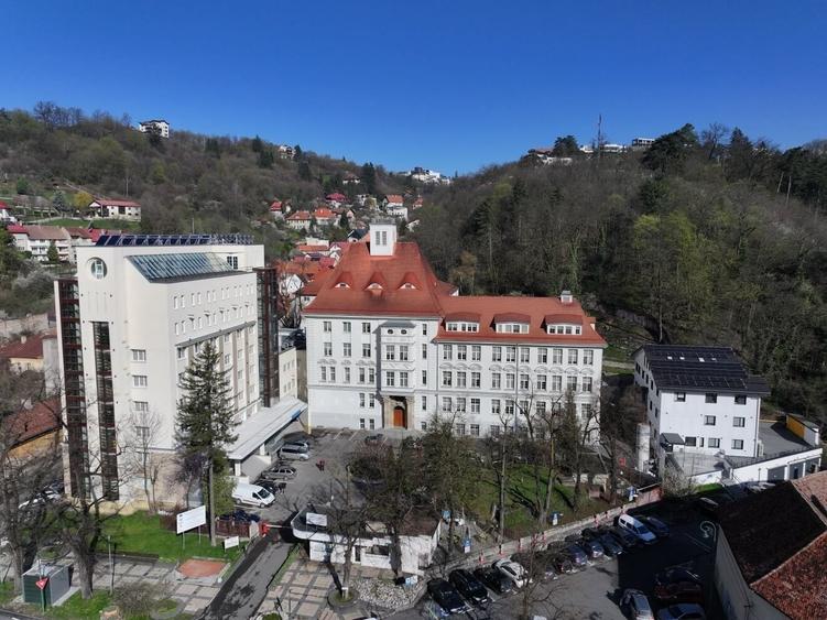 Casa, Zona Maternitate,ideala locuinta,After School, Airbnb - 1