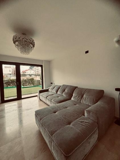 De vânzare apartament de lux  cu terasă, zona Mamaia Nord - 3