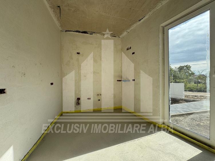 Apartament 2 camere decomandate | 56 mp | Garaj si boxa | Cetate - 3