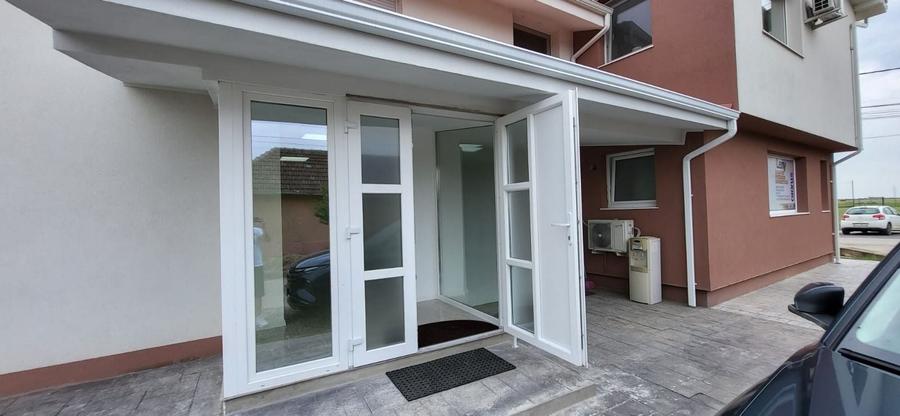 Spațiu Comercial de Închiriat – Locație Excelentă în Moșnița Nouă - 2