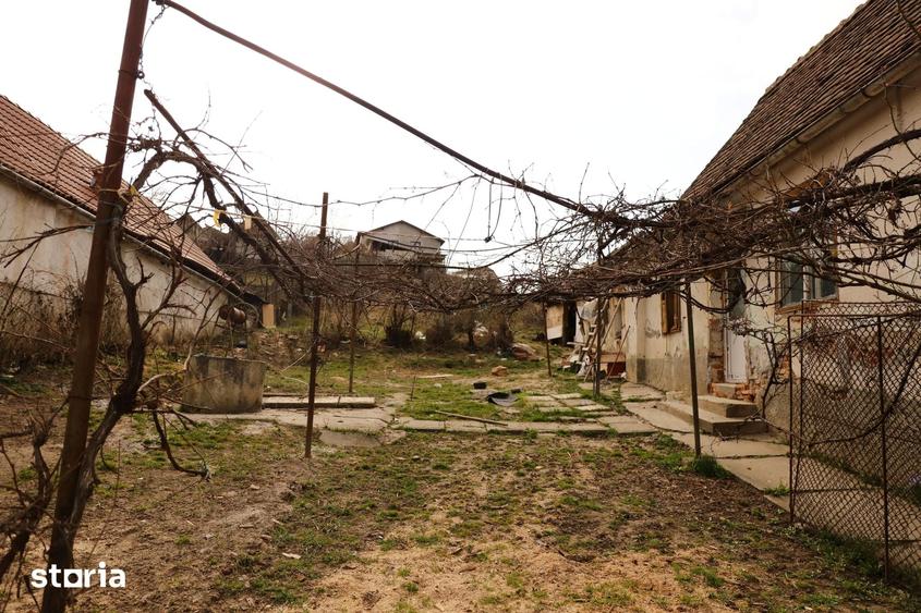 Casă cu Teren 792 Mp în Bazna