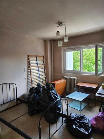 Apartament cu 2 camere semidecomandat în Moșilor