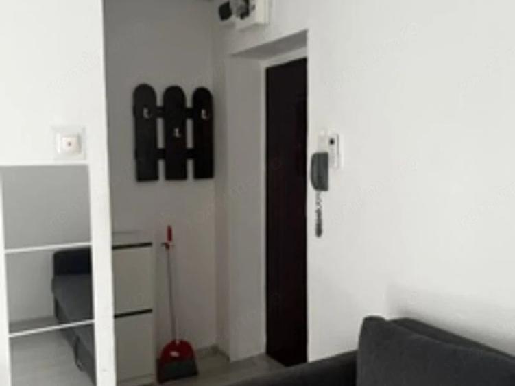 Garsonieră semidecomandată în Decebal