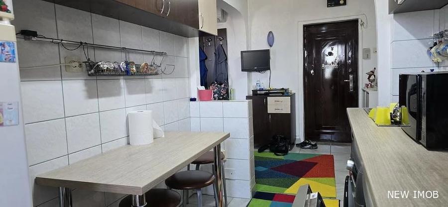 Apartament cu 2 camere decomandat în Bălcescu