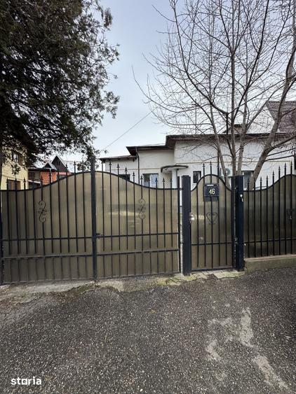 Casă cu 6 camere cu Teren 404 Mp în Buna Vestire