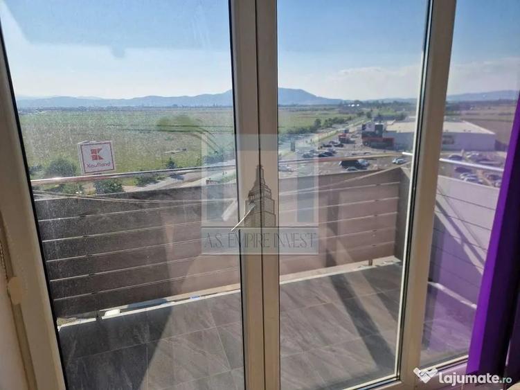 Garsonieră decomandată în Avantgarden