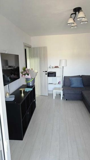 Garsonieră decomandată, mobilată în Complex Studențesc
