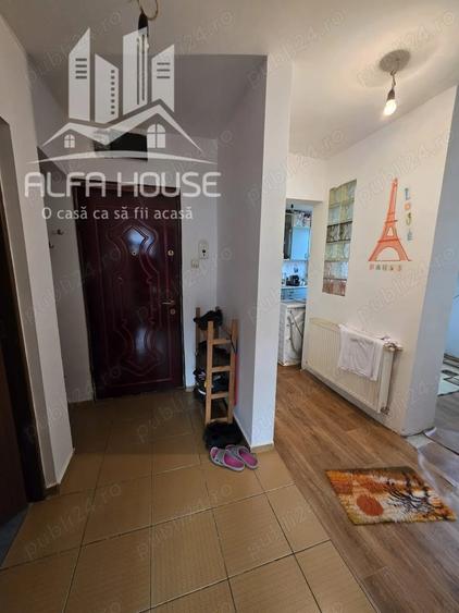 Apartament cu 3 camere decomandat în Govândari