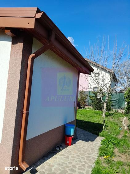Casă cu 5 camere cu Teren 958 Mp în Central