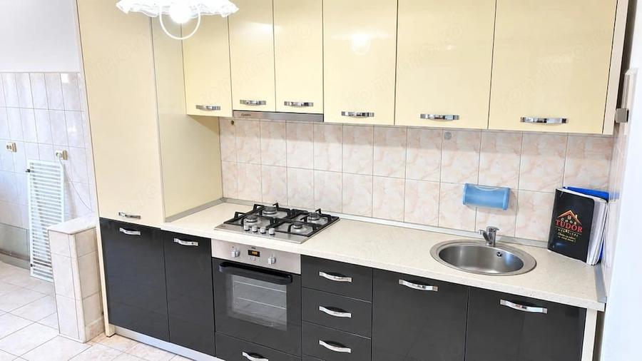 Casă cu 5 camere cu Teren 219 Mp în Trivale