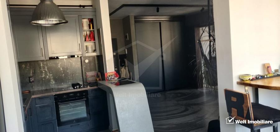Apartament cu 3 camere semidecomandat, mobilat în Florești