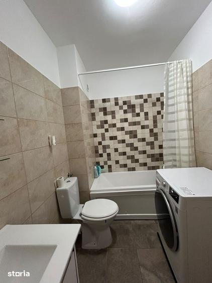 Apartament cu 3 camere decomandat în Chiajna