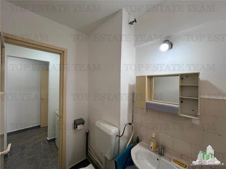 Apartament 3 camere + 2 balcoane cu o priveliste senzationala si pe fata si pe s - 14