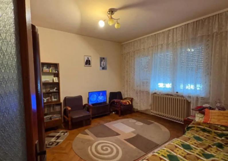 Casa spa?ioasa 280 mp utili, zona centrala langa - 15