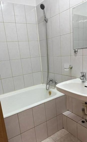 Garsoniera | 13 Septembrie | Parter | Decomandat - 6