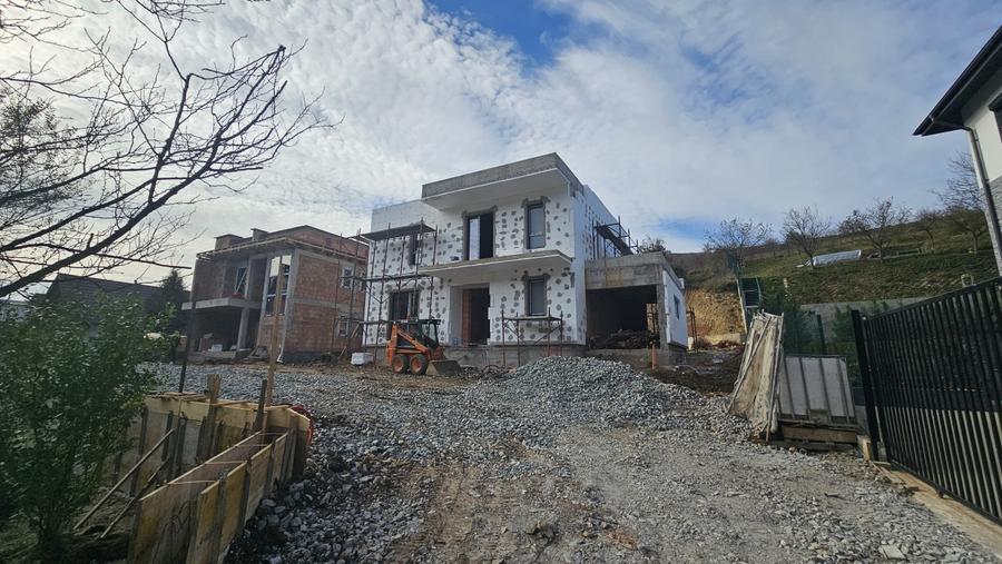 Casa individuala, 140mp utili, garaj, teren 588mp, Roata Faget - 4