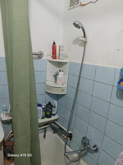 Vand apartament decomandat .ofer ?i cer seriozitate! - 2