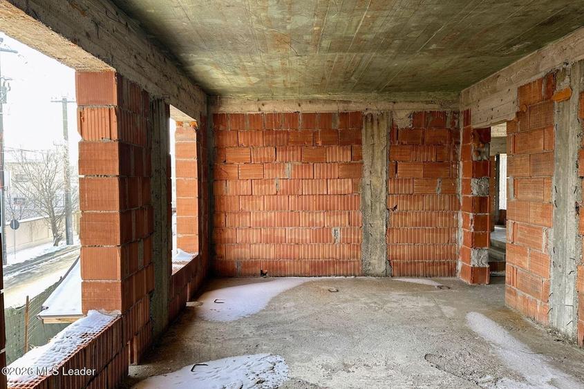 Domnesti - Foisorului 23. Casa 2021 P+1+M si garaj, toate utilitatile - 33