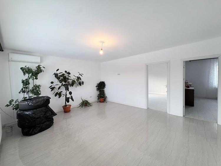 Casa la sol 3 camere,  zona buna, Valu lui Traian, - 8