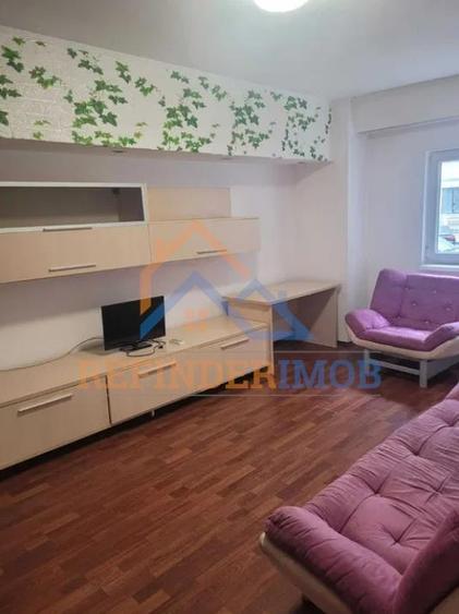Vanzare apartament 3 camere zona  Parc Sebastian - Petre Ispirescu - 2