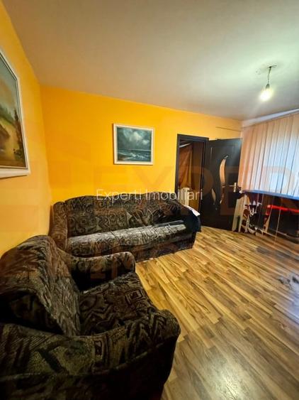 Apartament 2 camere de vanzare  situat in zona KM 4-5, Constanta