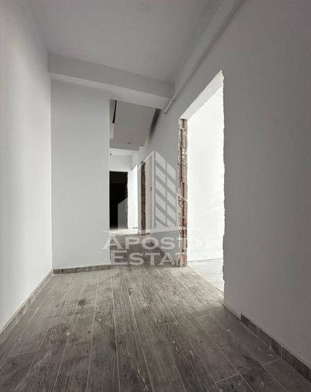 Apartamente cu 2 camere, decomandat, in Giroc zona planet... - 9