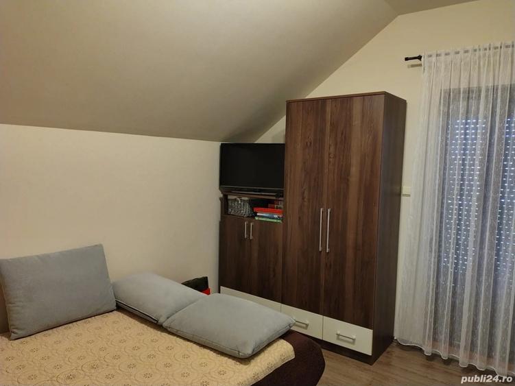 Casa de vanzare in Curtici 5 camere 2 bai, bucatarie,etc. Toate utilita?ile. - 7