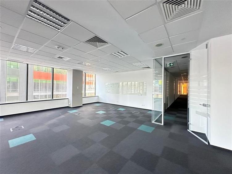 Spatii birouri Green Court de la 91 mp - 4