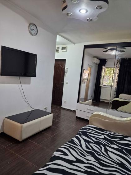 Inchiriez garsoniera - 7