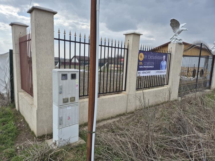 Teren in centrul satului Gagu, comuna Dascălu, ideal construcție. - 3