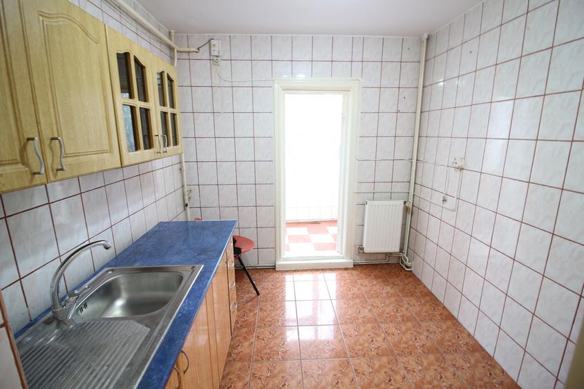 2 camere Mazepa 2 etaj1 centrala - 2