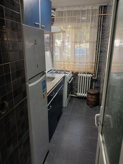 Inchiriez apartament in Craiovita zona Racheta - 7