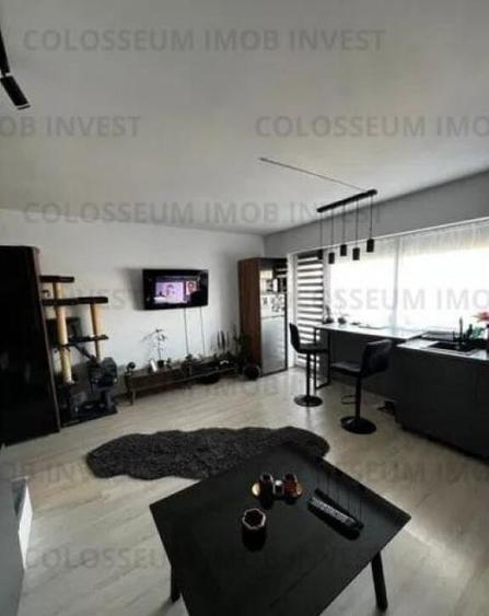 Garsoniera decomandata - zona Sanpetru - 9