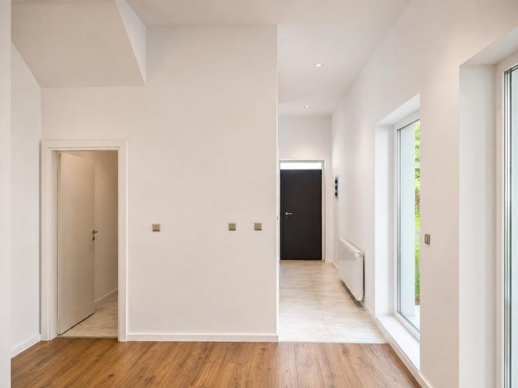 Duplex cu 5 camere cu Canalizare în Tunari