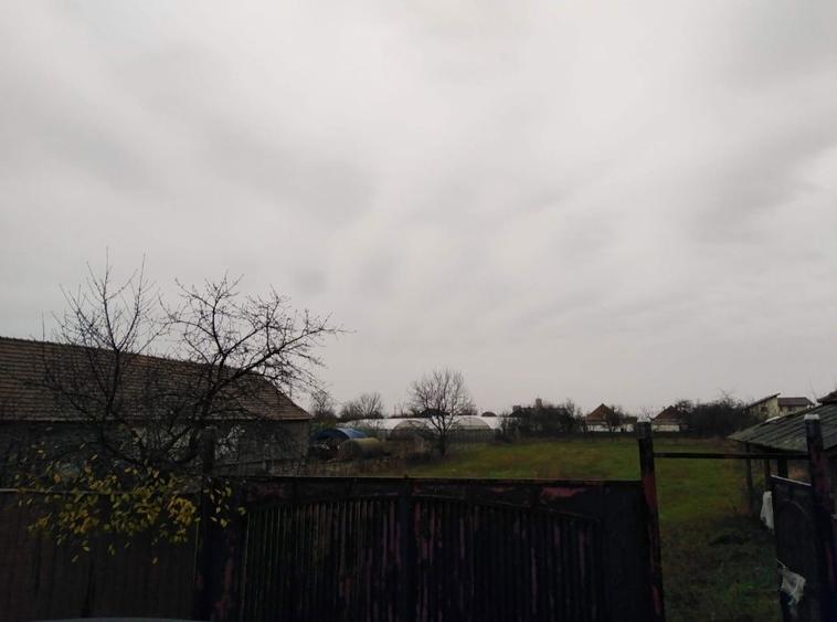 Casa + teren de vanzare - 6