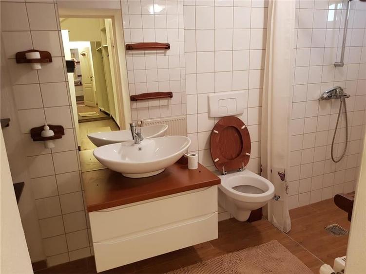 Oportunitate Imobiliara ?n Inima Sibiului: Apartament Clasic cu 2 Camere - 14