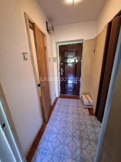 Vând apartament 3camere Drumul Taberei,strada Brasov Vând apartament 3camere Drumul Taberei,strada Brasov