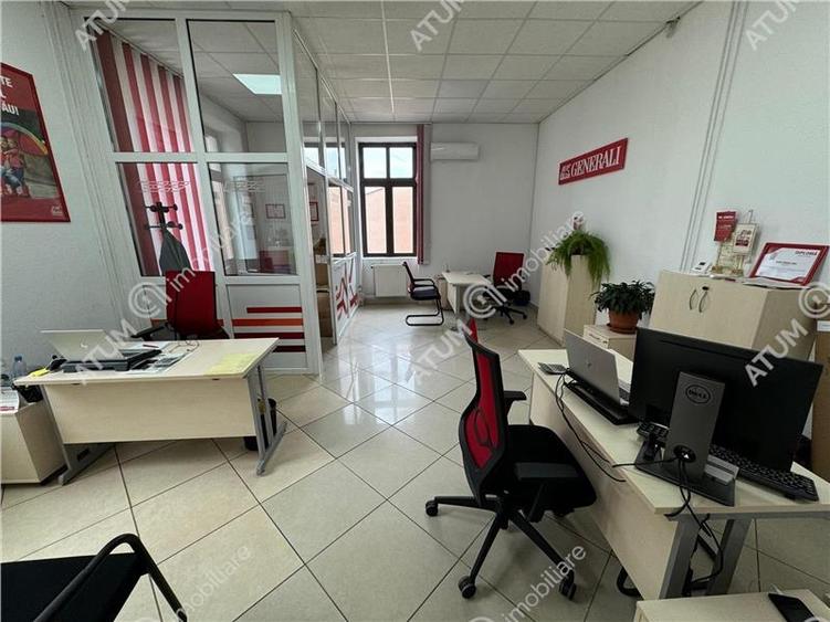 Spatiu de birouri zona Centrala 6 camere parcare privata - 15