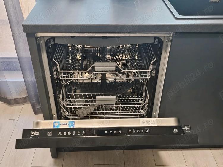 Inchiriez apartament doua camere - 7