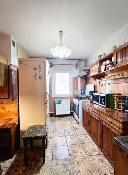 Apartament 2 camere cu centrala, etaj 1 - Confectii - 7