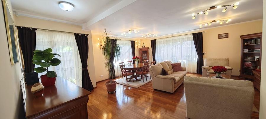 Casa mare. Posibil si clinica, camin batrani, invatamant, sediu firma. - 4