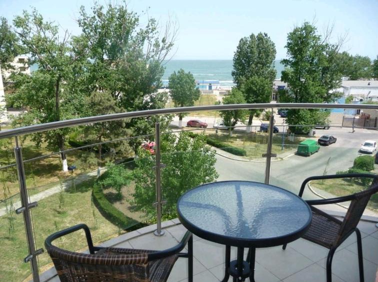 Apartament 2 camere de închiriat – Sat de Vacanță Mamaia, vedere la mare(AXI61) - 1