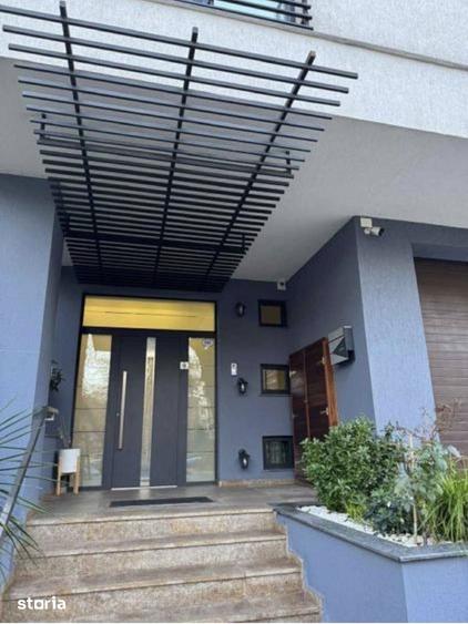 Casă cu Teren 290 Mp în Titan